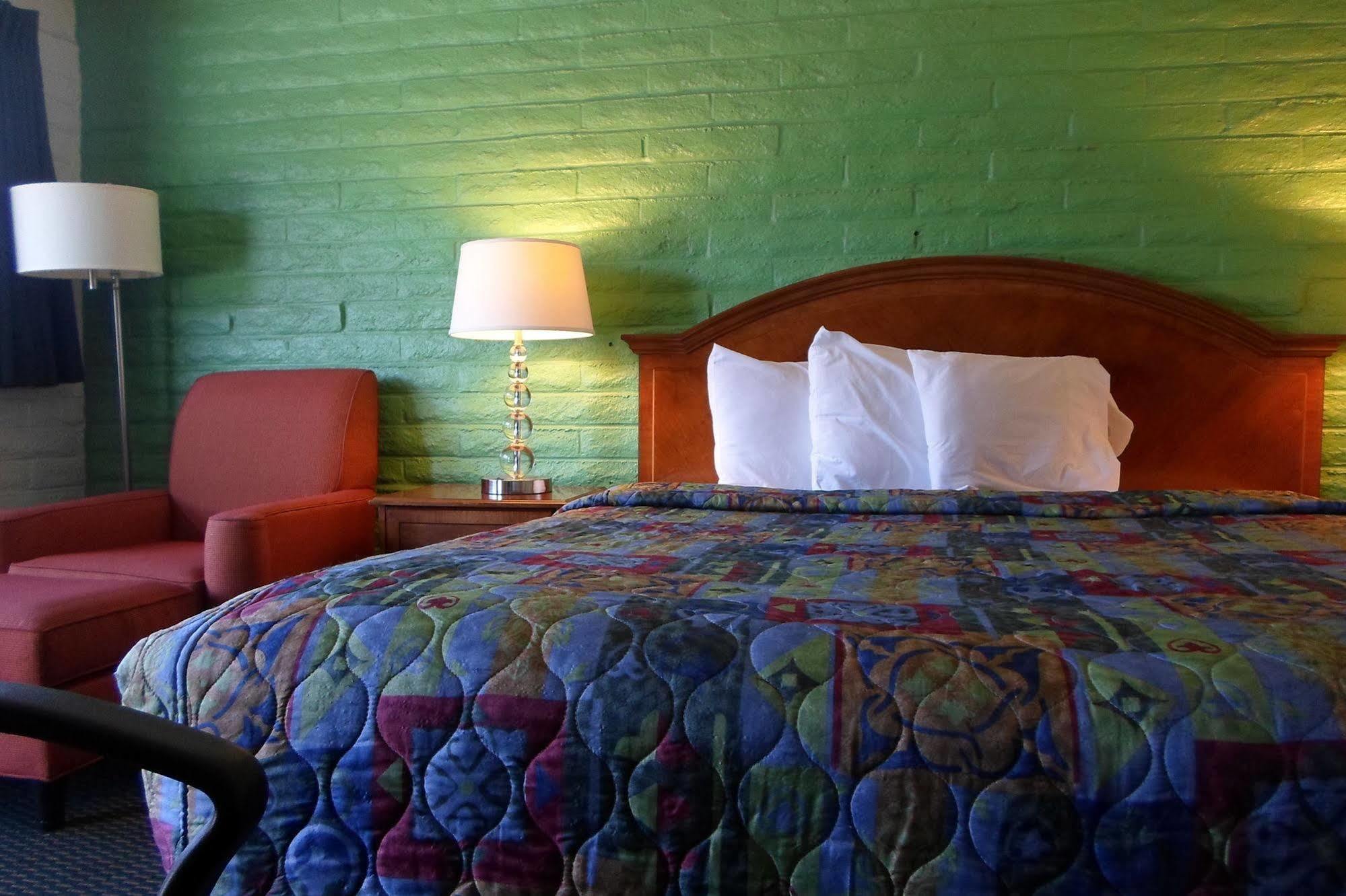 Hitching Post Studios Inn Santa Cruz Kültér fotó